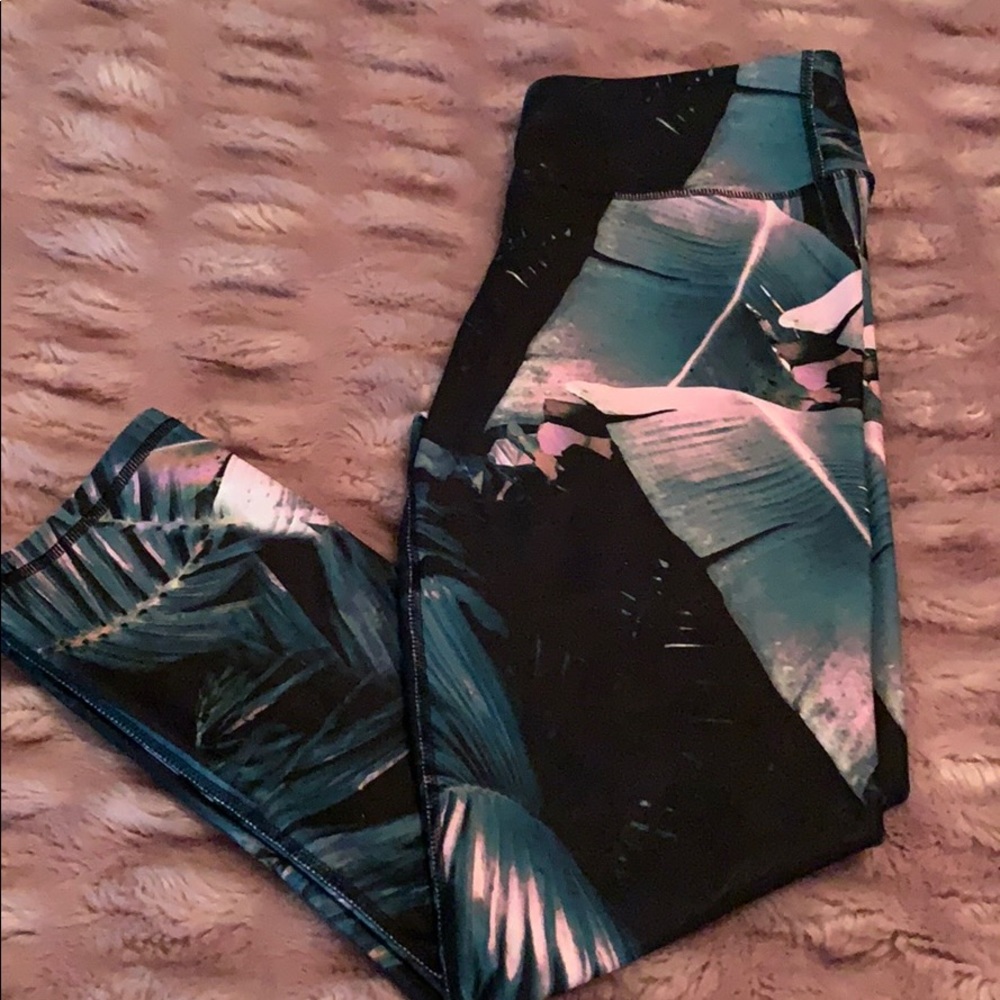 Fabletics legging - Picture 5 of 6